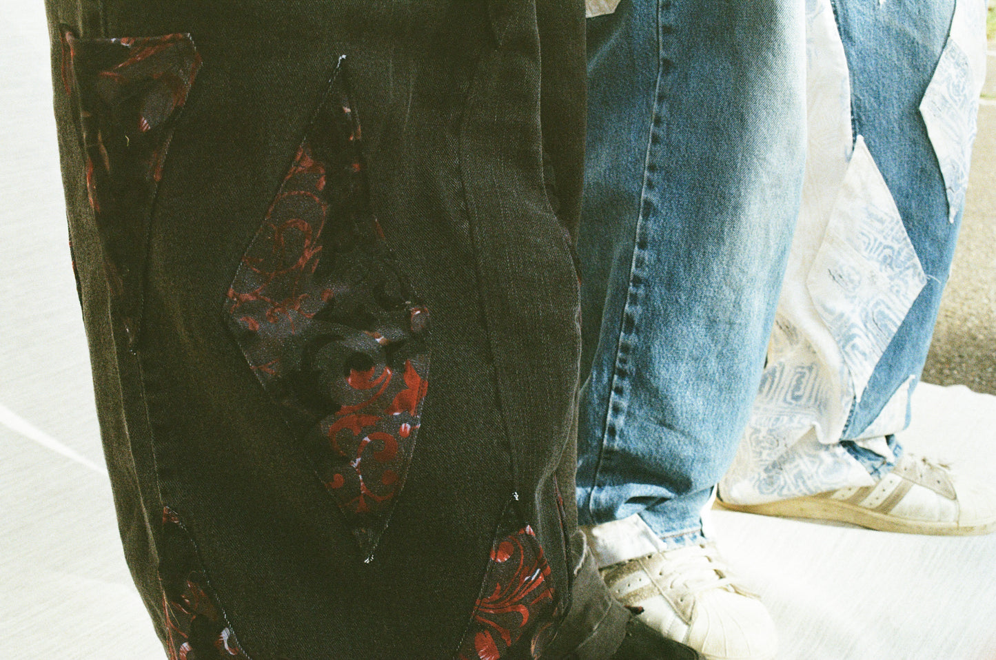 Pantalon Losange , bleu einbeinig