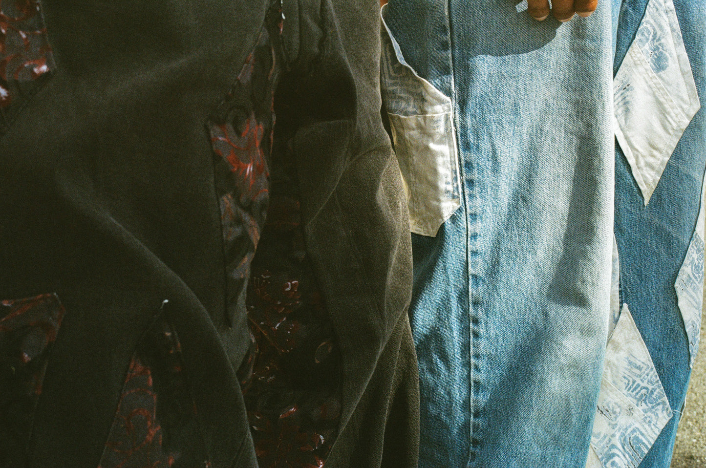 Pantalon Losange , rouge einbeinig